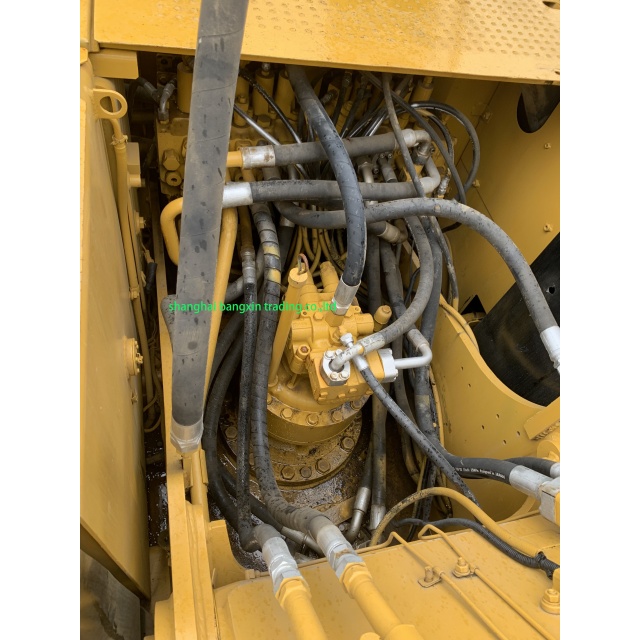 used excavator Caterpillar cat323d wholesaler تستخدم حفارة كاتربيلر cat323d تاجر الجملة
