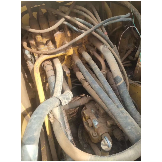 بائع حفارة Cat315c مستعملة