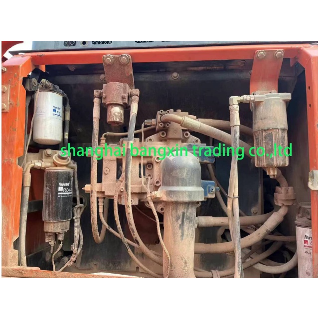 تاجر حفارة دوسان dx340 مستعملة