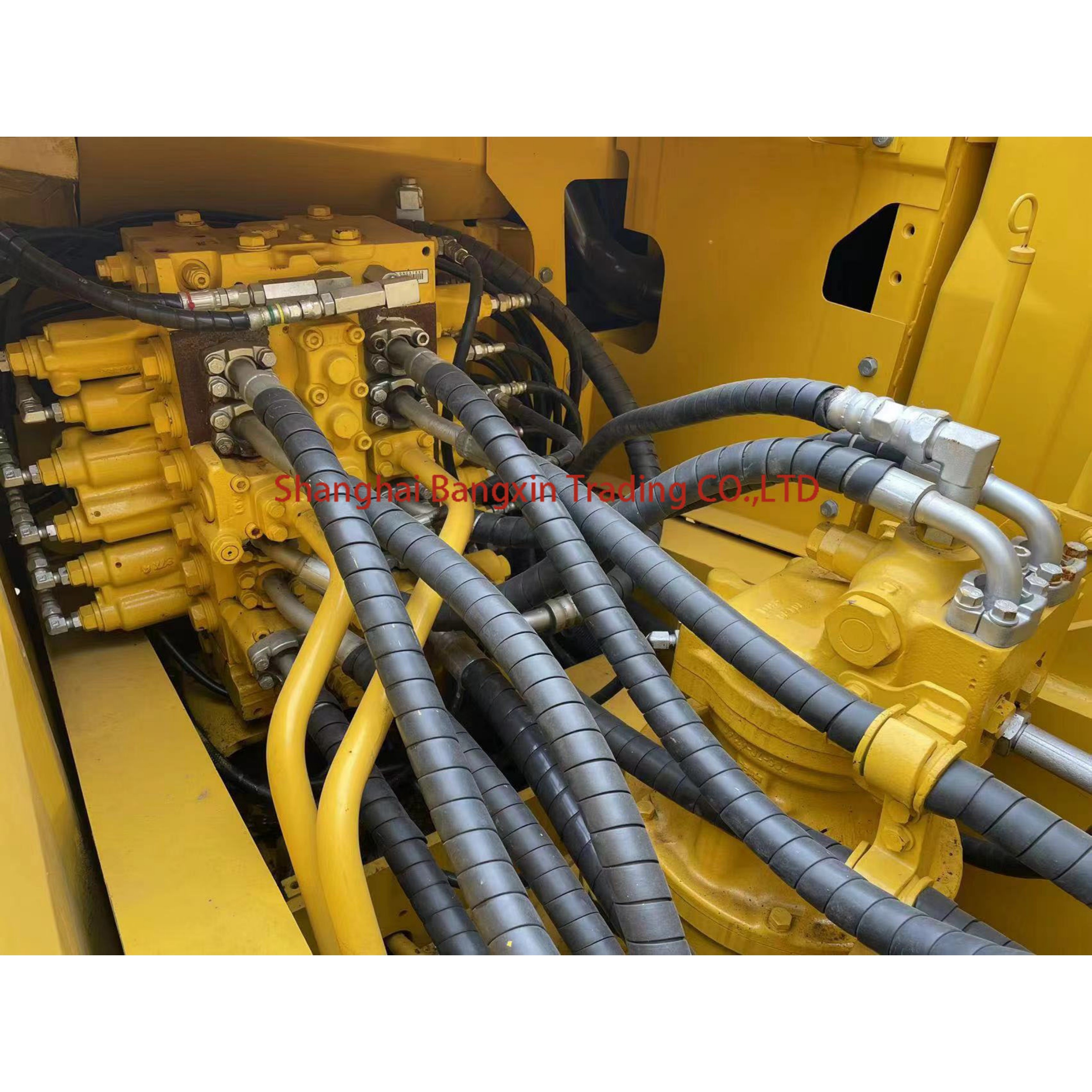 Used excavator komatsu pc240 supplier حفار كوماتسو pc240 مستعمل