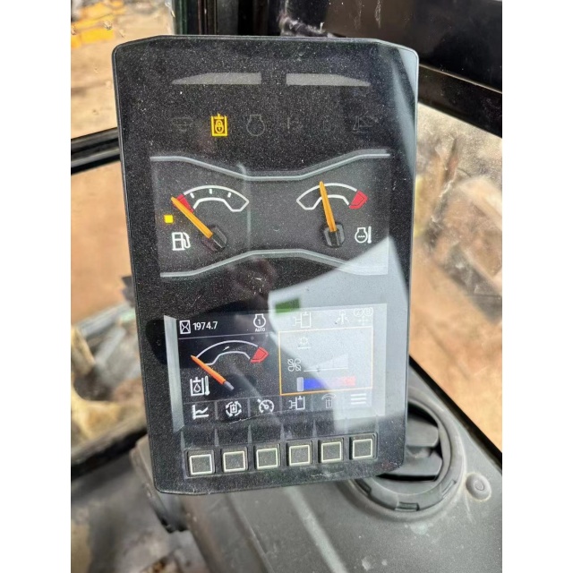 used mini excavator cat302 manufacturer تستخدم الشركة المصنعة حفار صغير cat302