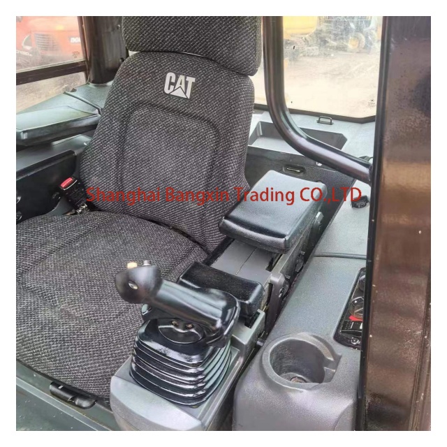 used bulldozer d5k trader البلدوزر D5K مستعمل