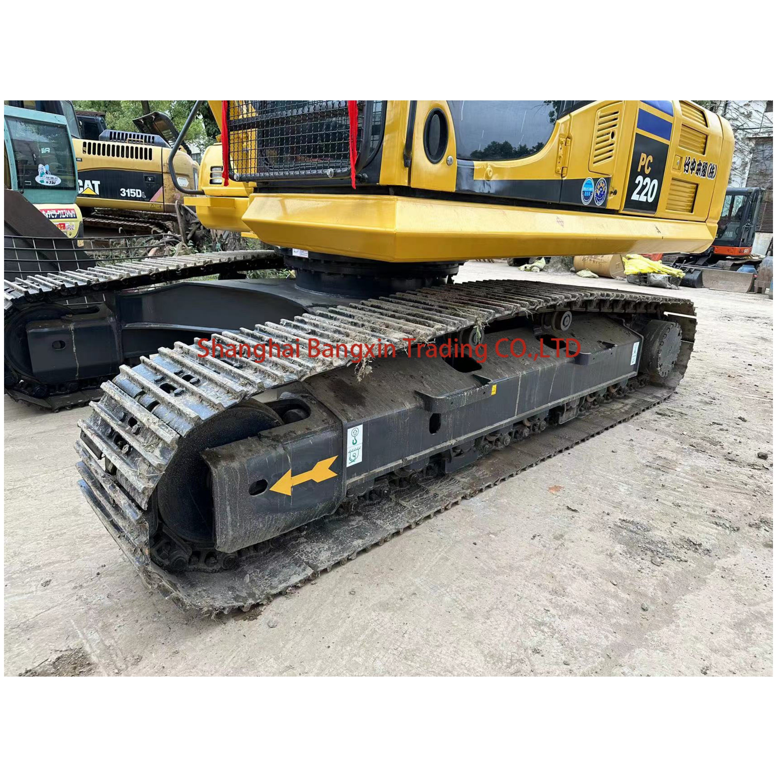 حفارة مستعملة كوماتسو pc220-8 تاجر الجملة