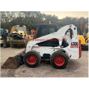 Bobcat S300 انزلاقية التوجيه 3 طن أصلية يابانية بحالة جيدة مستعملة انزلاقية توجيه صغيرة للبيع
