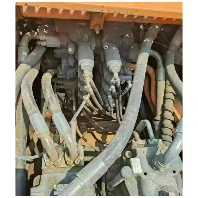 used doosan dx500lc excavator trader تاجر حفارة دوسان dx500lc مستعملة