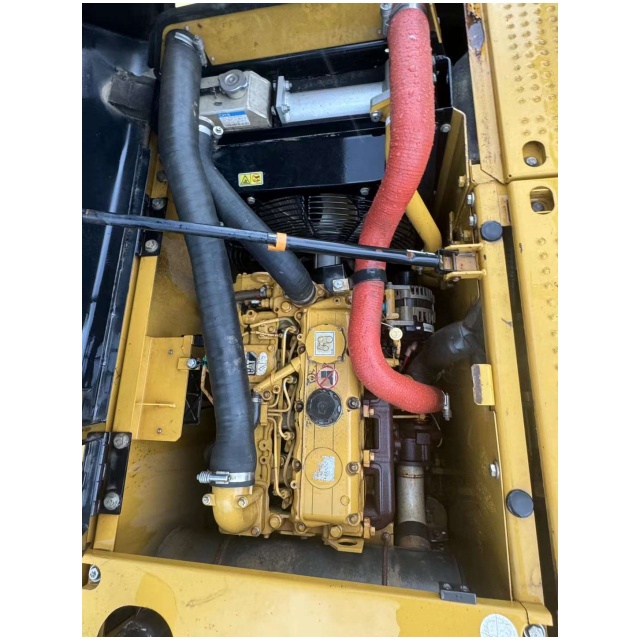 بائع حفارة Cat313d2 المستعملة