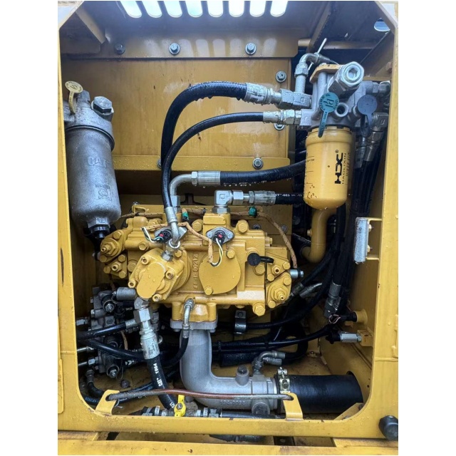 بائع حفارة Cat313d2 المستعملة