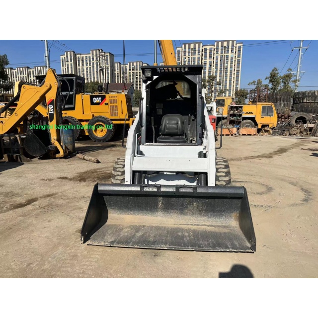 used mini skid steer bobcat S18 trader مستعمل جرافة انزلاقية صغيرة بوبكات S18 تريدر